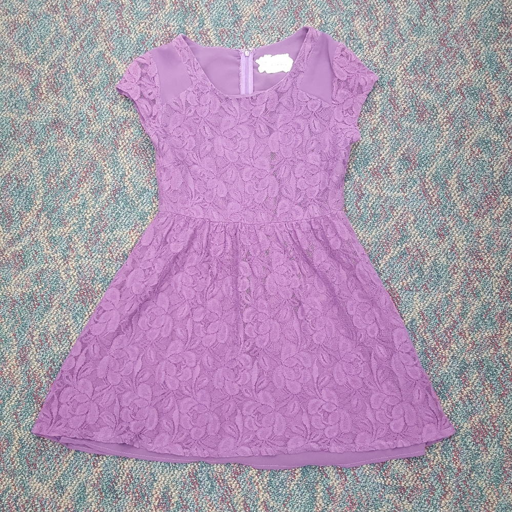 Coincidence & Chance Short Sleeve Pace Dress